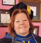 Vanessa Dahn headshot