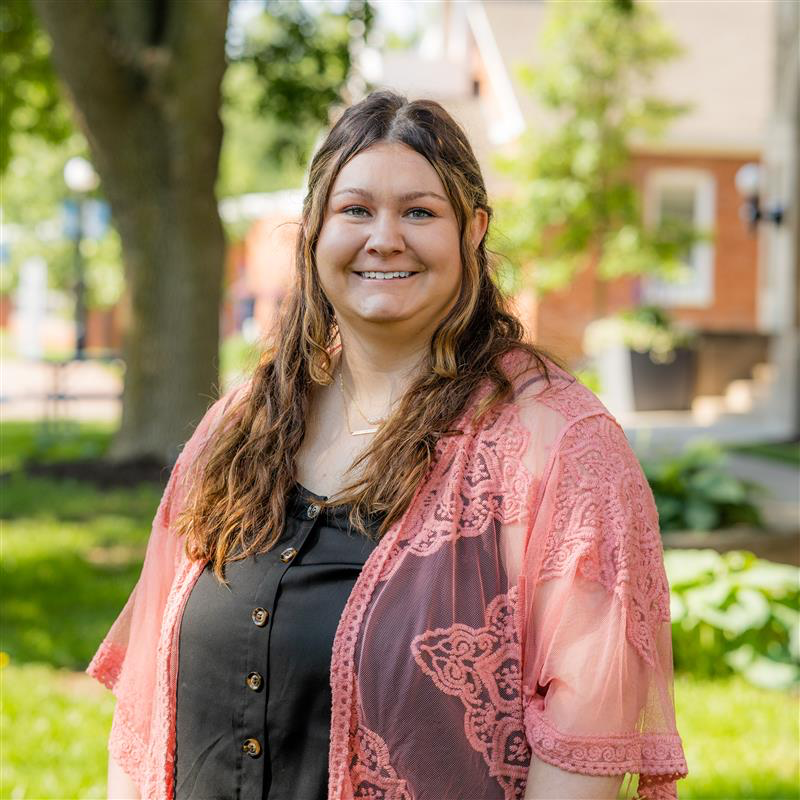 赫伦艾米丽 headshot