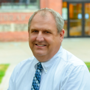 Paul Hinrichs headshot