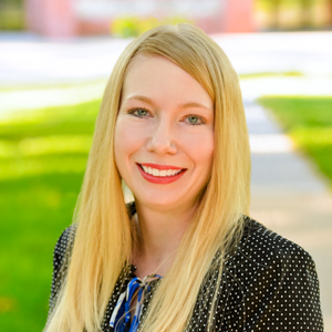 斯蒂芬妮挤作一团 headshot