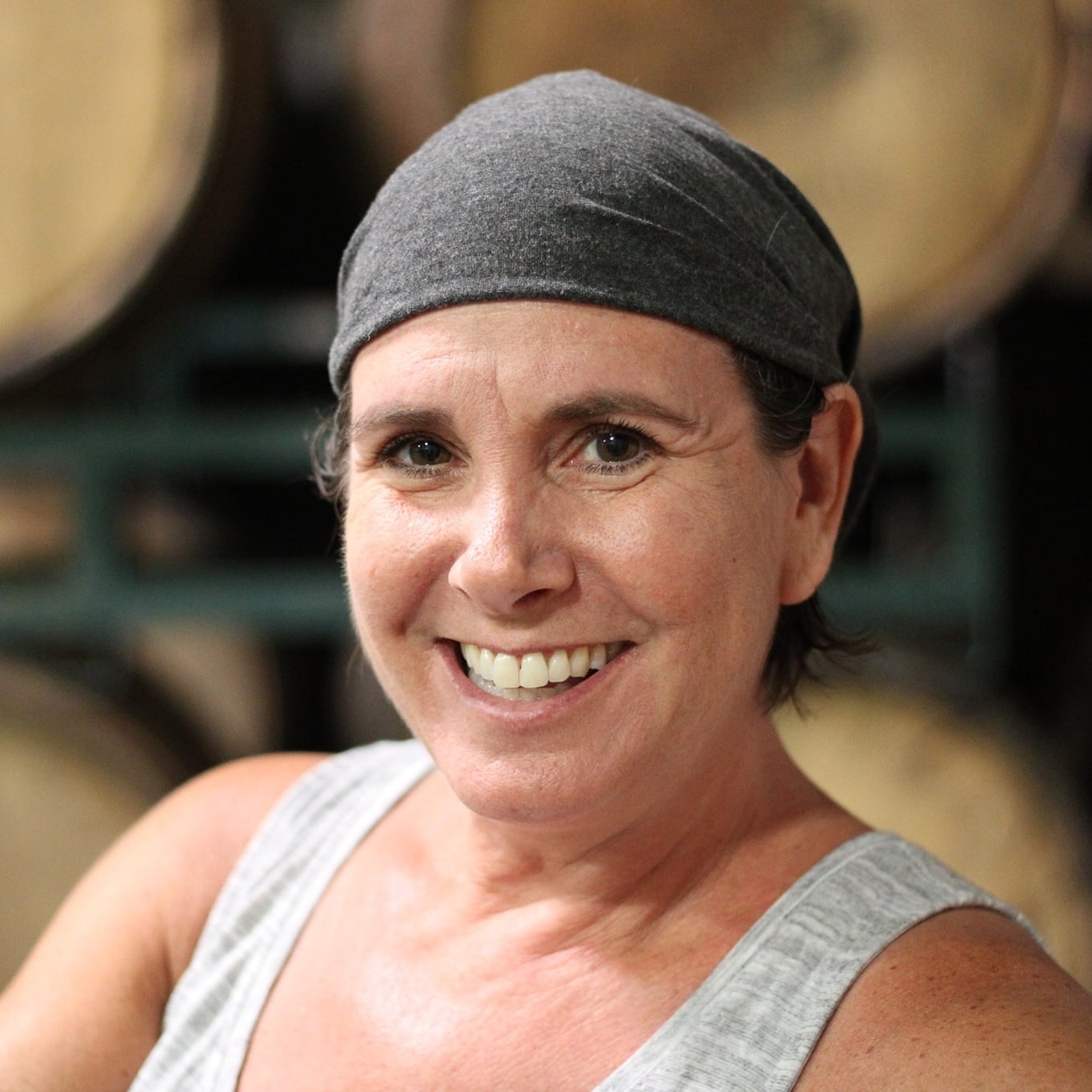 劳拉·利普曼 headshot