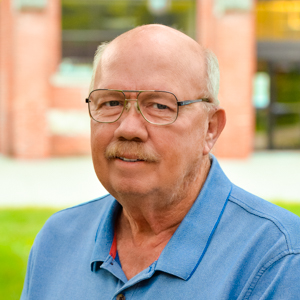 肯•迈尔斯 headshot