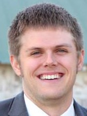 迈克尔Pivovar headshot