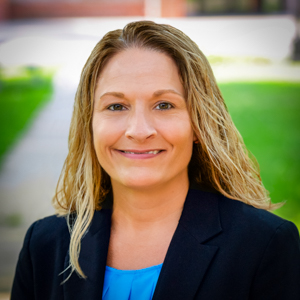 詹妮弗Rieken headshot