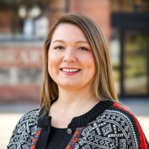 基拉Vredenburg headshot