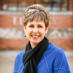 林文杰贝基 headshot