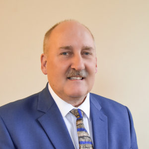 蒂姆•霍夫曼 headshot