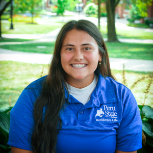 Rylee Hellbusch headshot